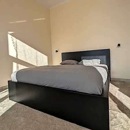A2 In Downtown Of 4*